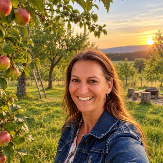 Marion Höchtl-Weber - Seminarlinie 2027 im LandRastHaus Maria Bild